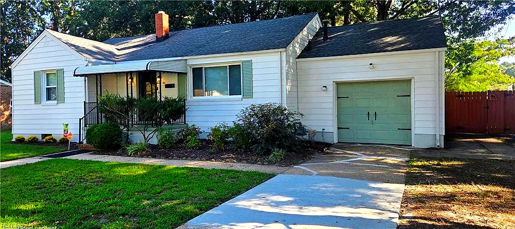 22 Rex AVE, PORTSMOUTH VA 23702