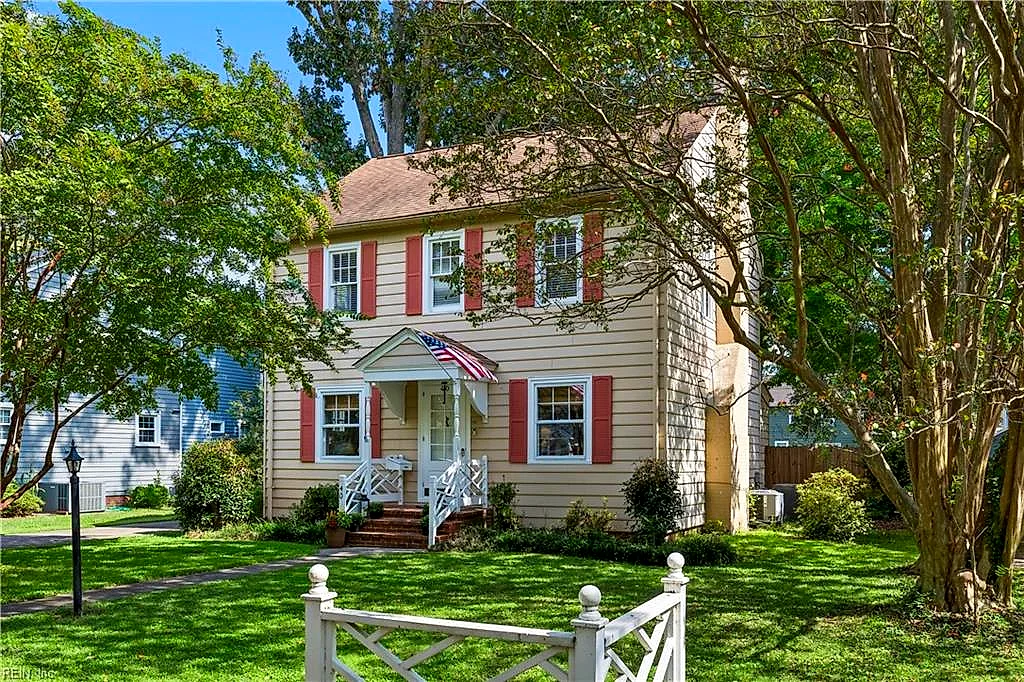 40 Westover RD