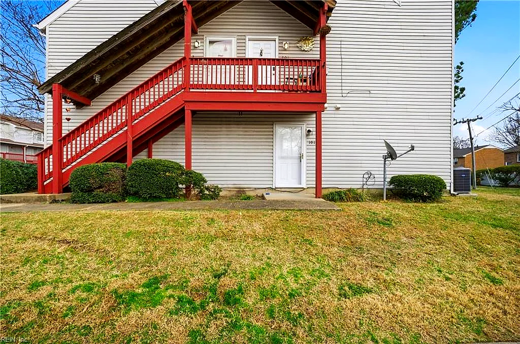 500 Barberton DR #201, VIRGINIA BEACH VA 23451