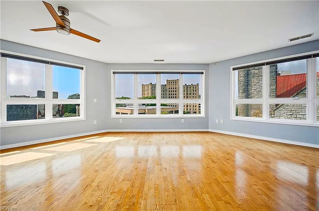 388 Boush ST #406, NORFOLK VA 23510