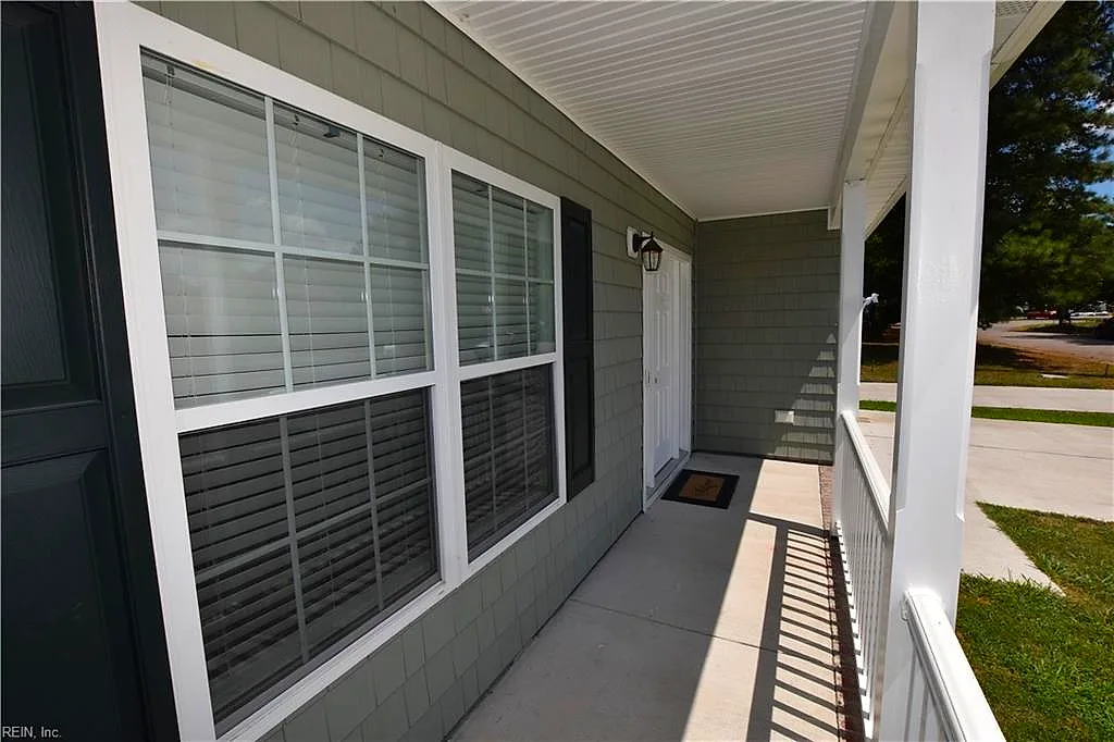 1323 Ferry Point Rd, Virginia Beach — photo