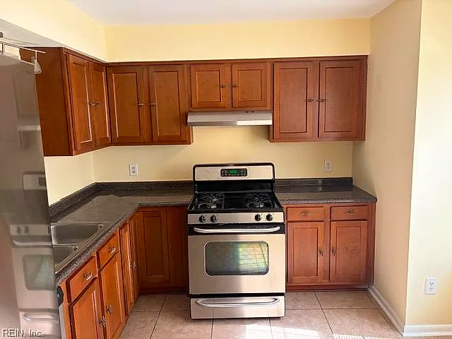 15 Overbrooke PL, HAMPTON VA 23669