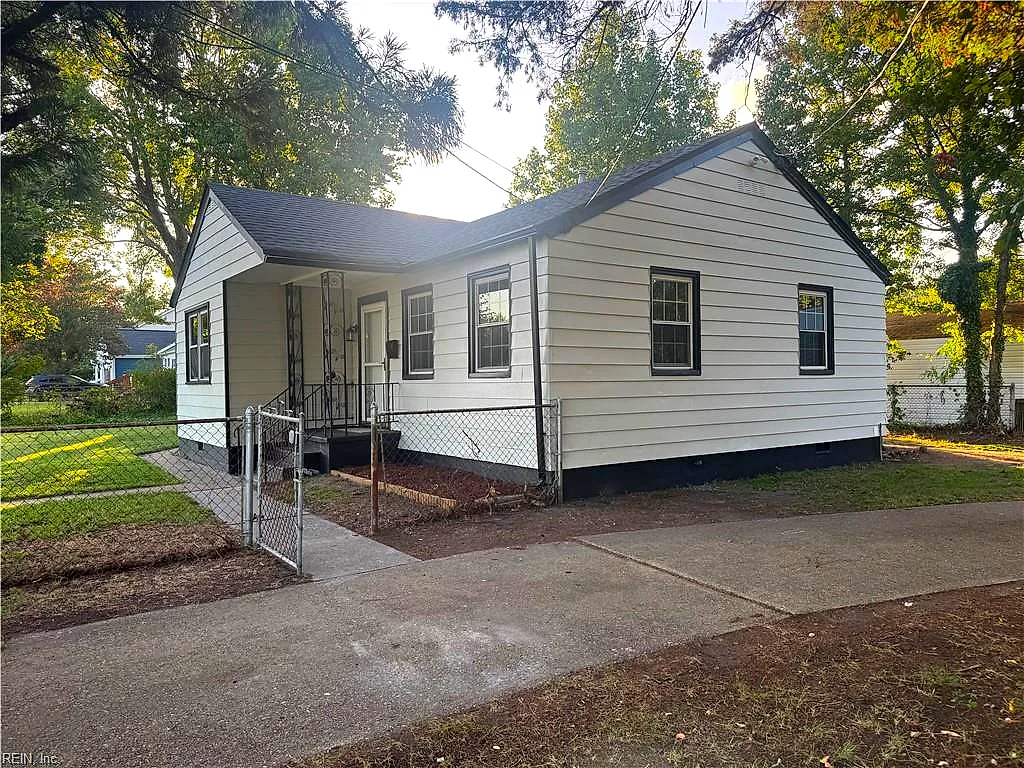 715 Briarfield Rd, Newport News — photo