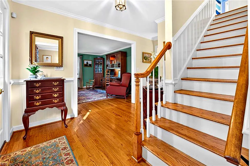 424 Susan Constant Dr, Virginia Beach — photo