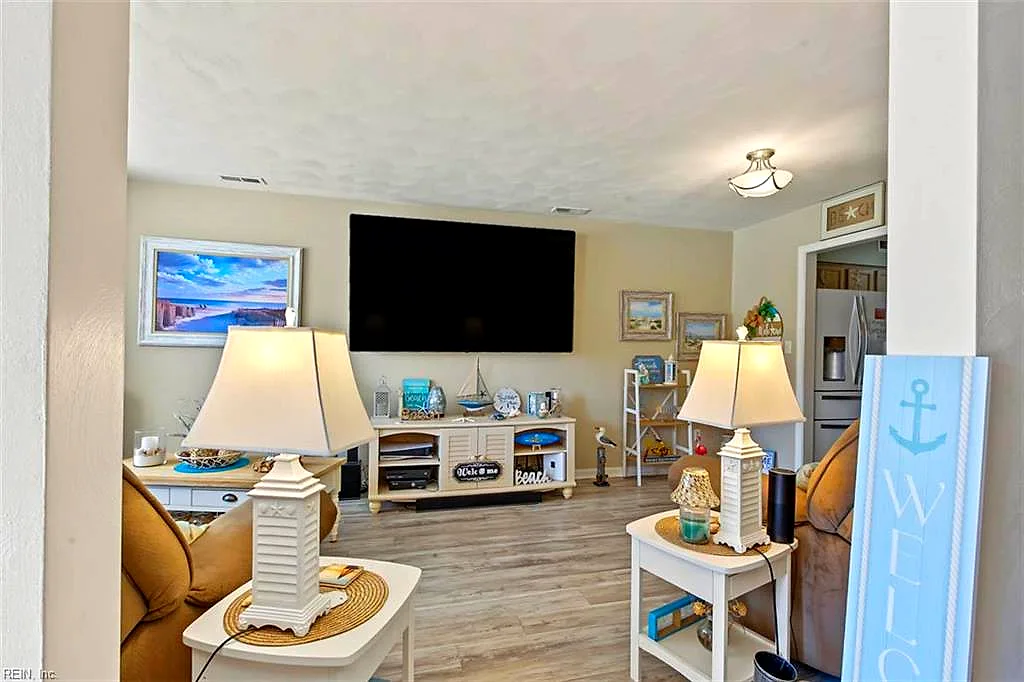 891 24th St, Virginia Beach — photo