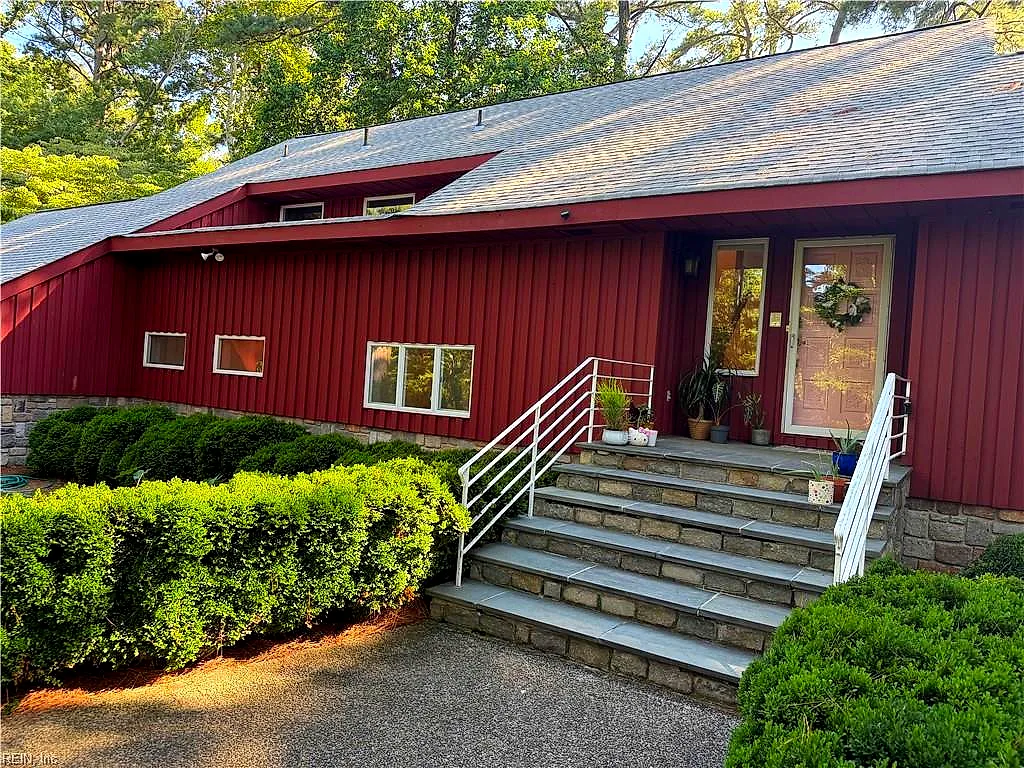 1701 N N River Road Rd #Rd, Virginia Beach — photo