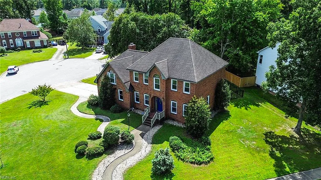 808 Bay Laurel CT, CHESAPEAKE VA 23322