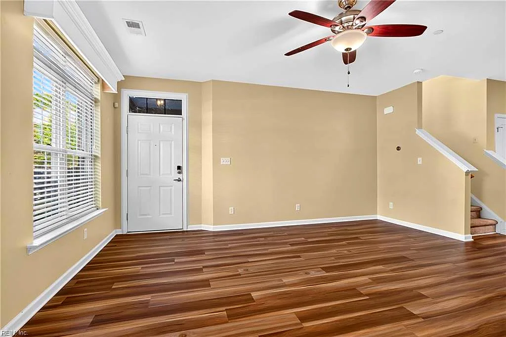 113 Zenith Loop Loop, Newport News — photo