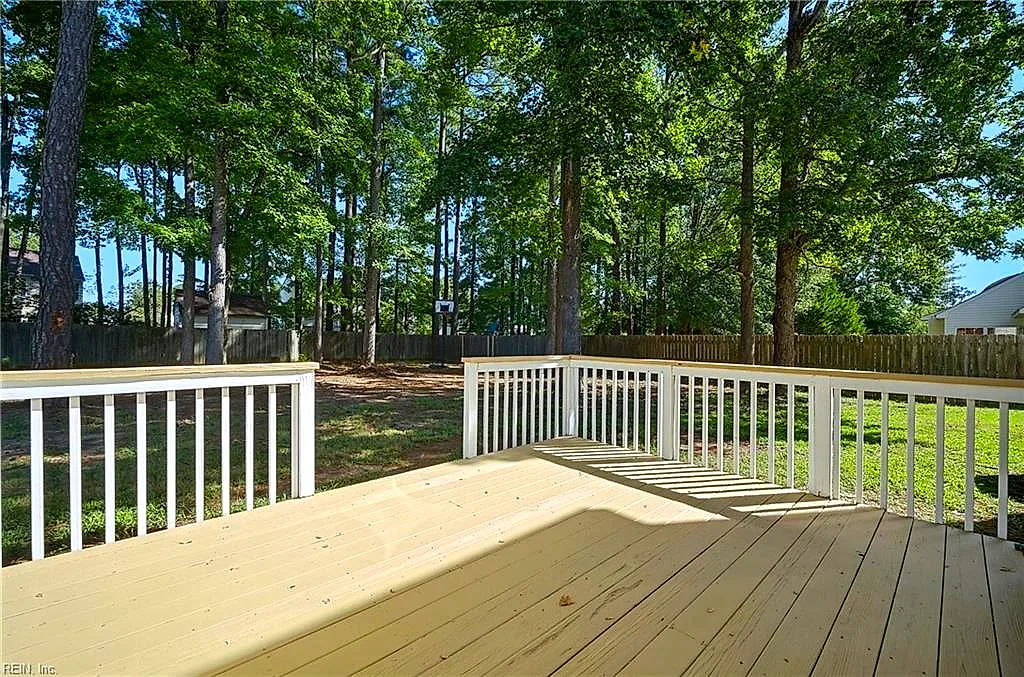 1459 Lipton Cir, Suffolk — photo