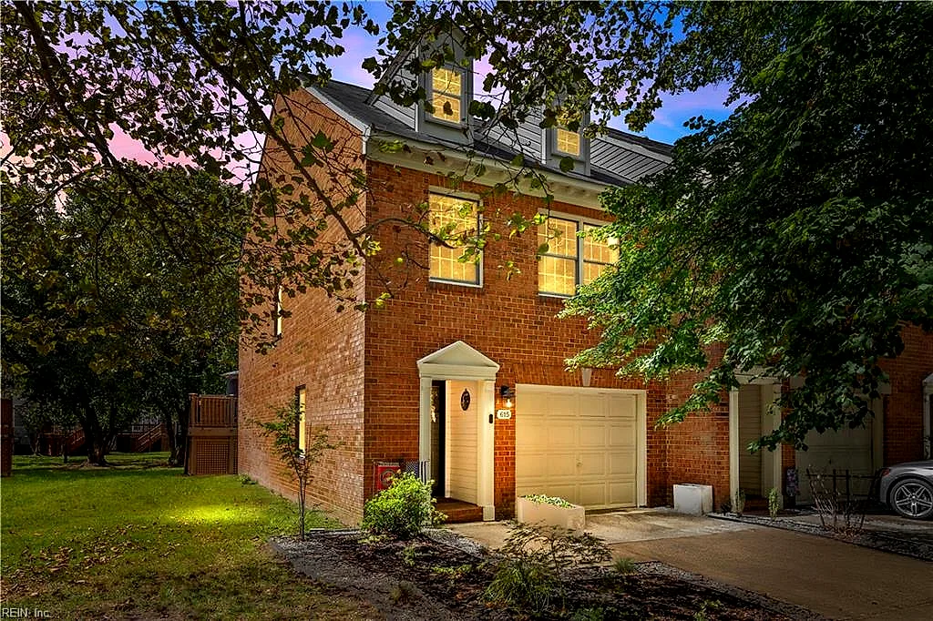 615 Todd TRL, NEWPORT NEWS VA 23602
