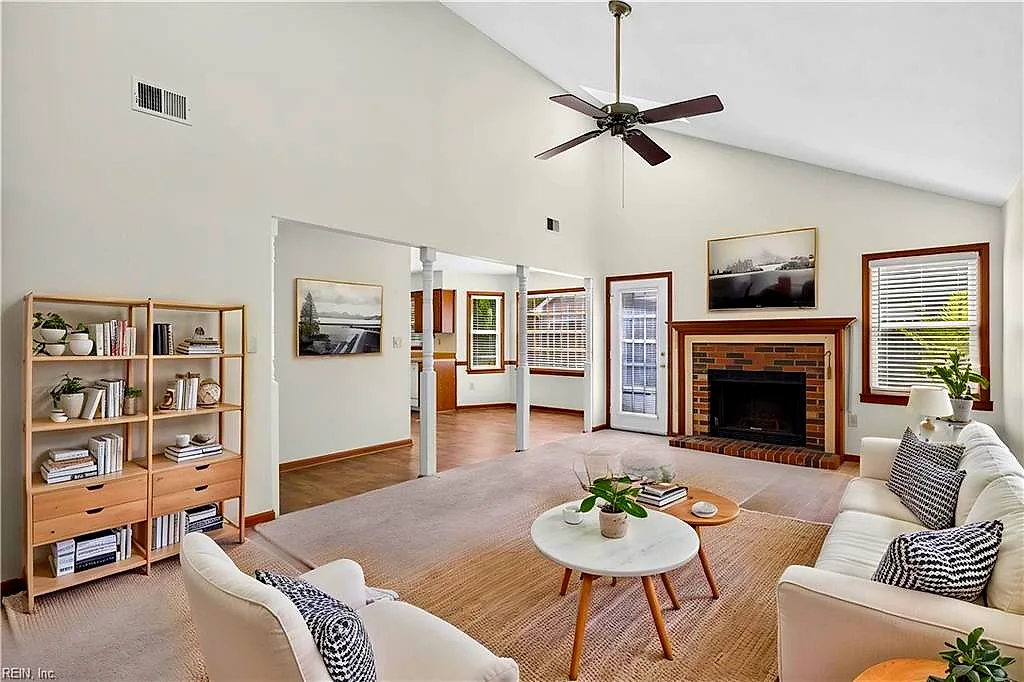3069 Barberry Ln, Virginia Beach — photo