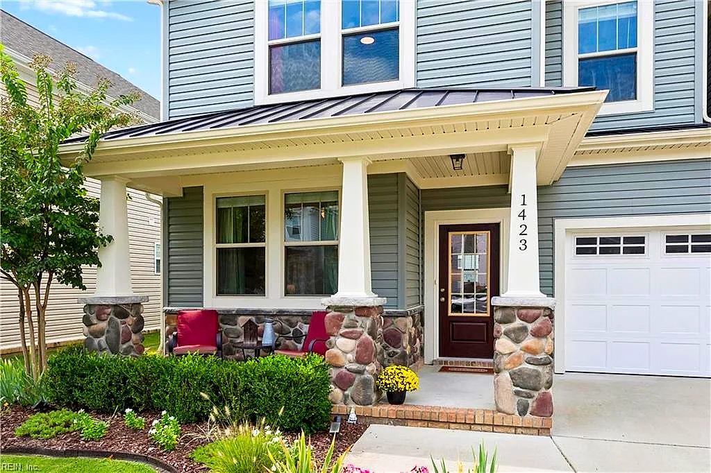 1423 Waltham Ln, Newport News — photo