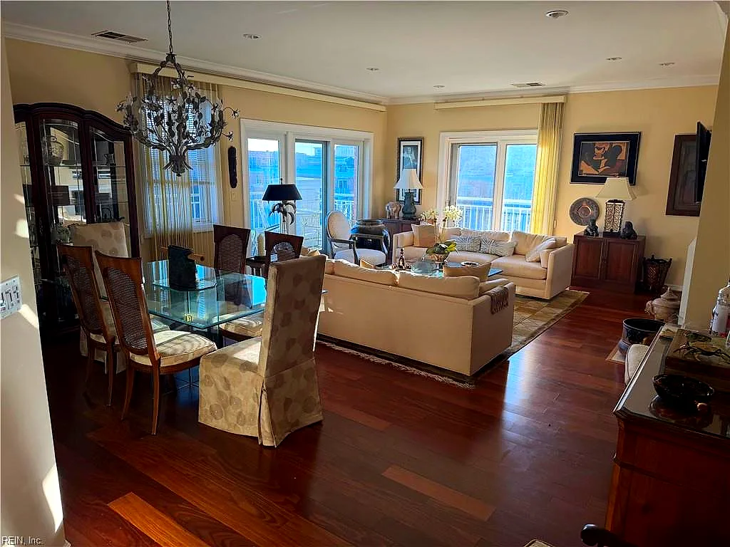 301 Brooke Ave #405, Norfolk — photo