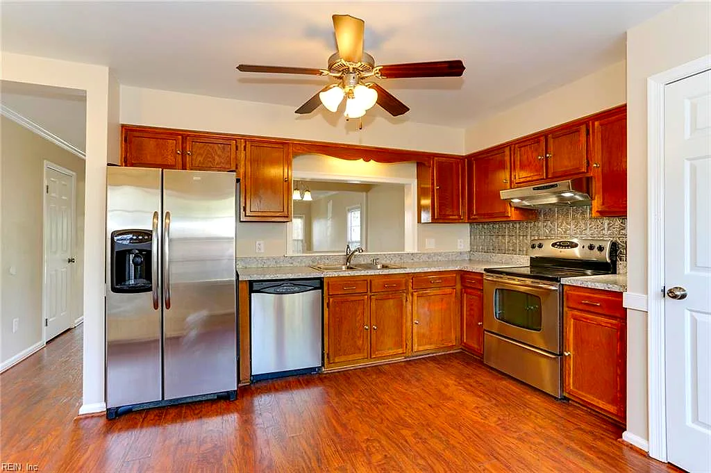 400 Kenley Rd, Virginia Beach — photo