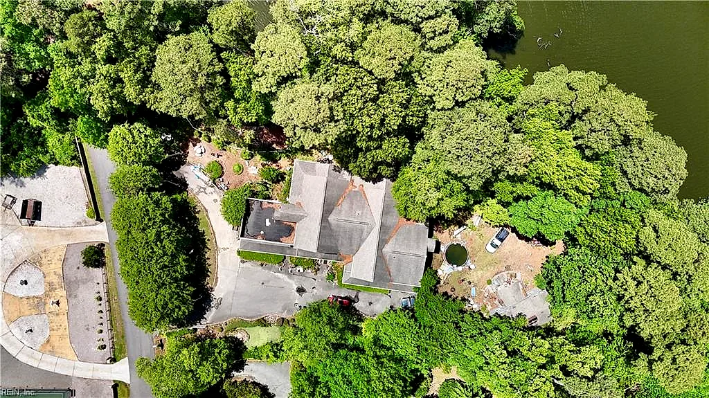 1609 Shenstone Ct, Virginia Beach — photo