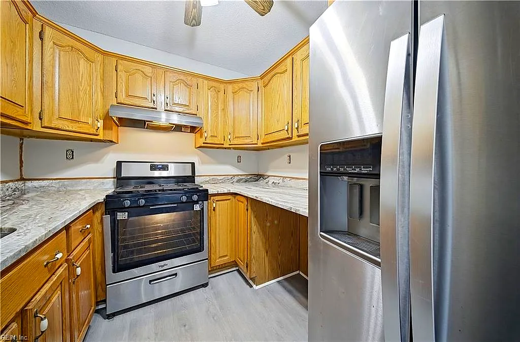 1 Crawford Pw #1506, Portsmouth — photo