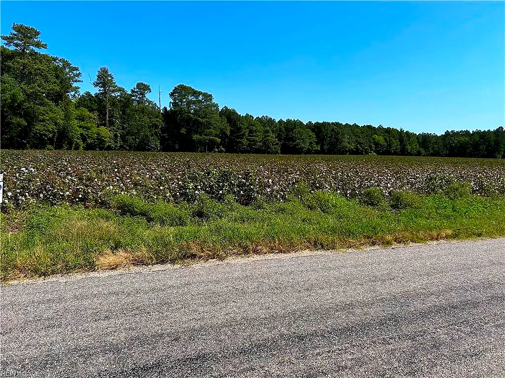 12 Ac Tar Rd, Windsor — photo