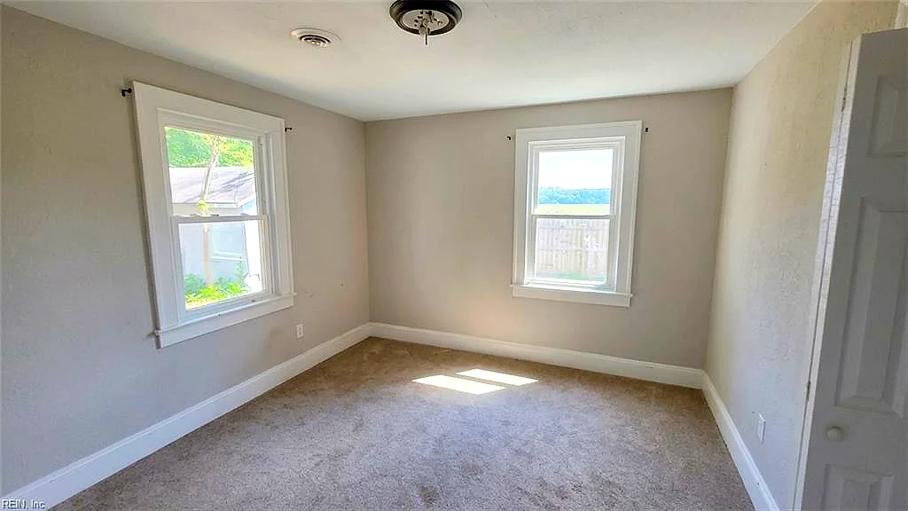 3740 Carolina Rd, Suffolk — photo
