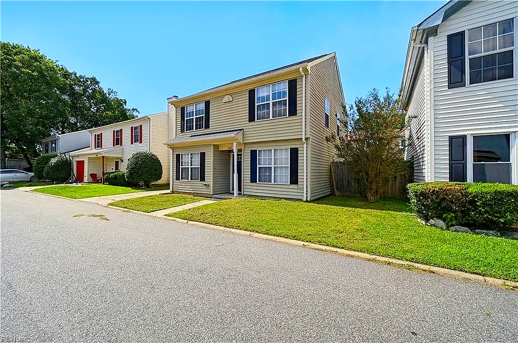 609 Mclaw Dr, Newport News — photo