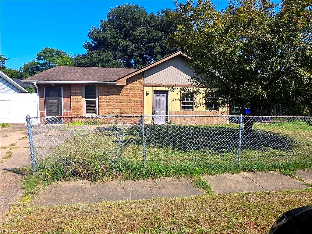 1054 Rainey Dr, Norfolk — photo