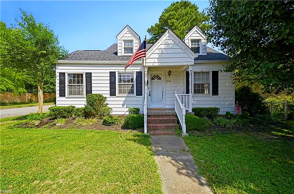 3758 Lenoir CIR, NORFOLK VA 23513