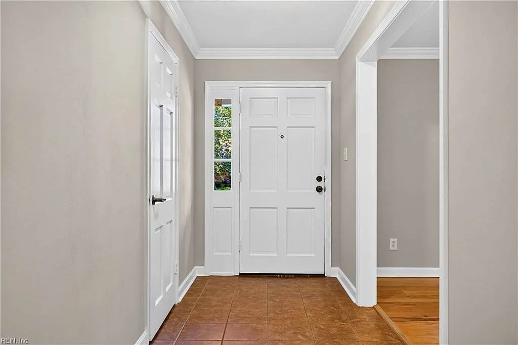 1805 Fleet Ter, Virginia Beach — photo