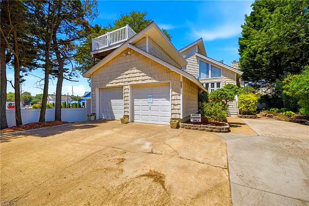 2305 Dinwiddie RD, VIRGINIA BEACH VA 23455