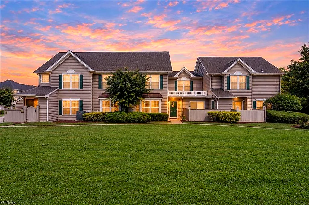 2359 Old Greenbrier RD, CHESAPEAKE VA 23325