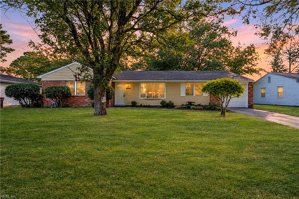 1209 Sir Galahad DR, CHESAPEAKE VA 23324
