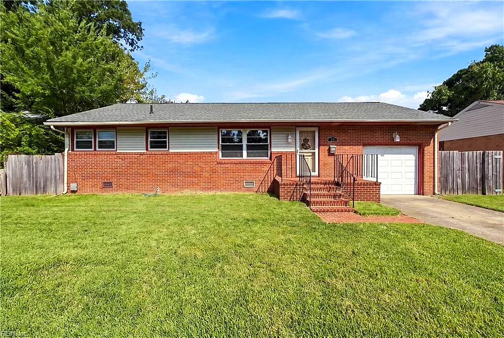 13 Bedford CT, HAMPTON VA 23664
