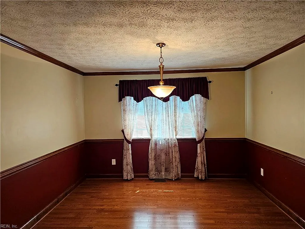 117 Grays Lndg, Hampton — photo