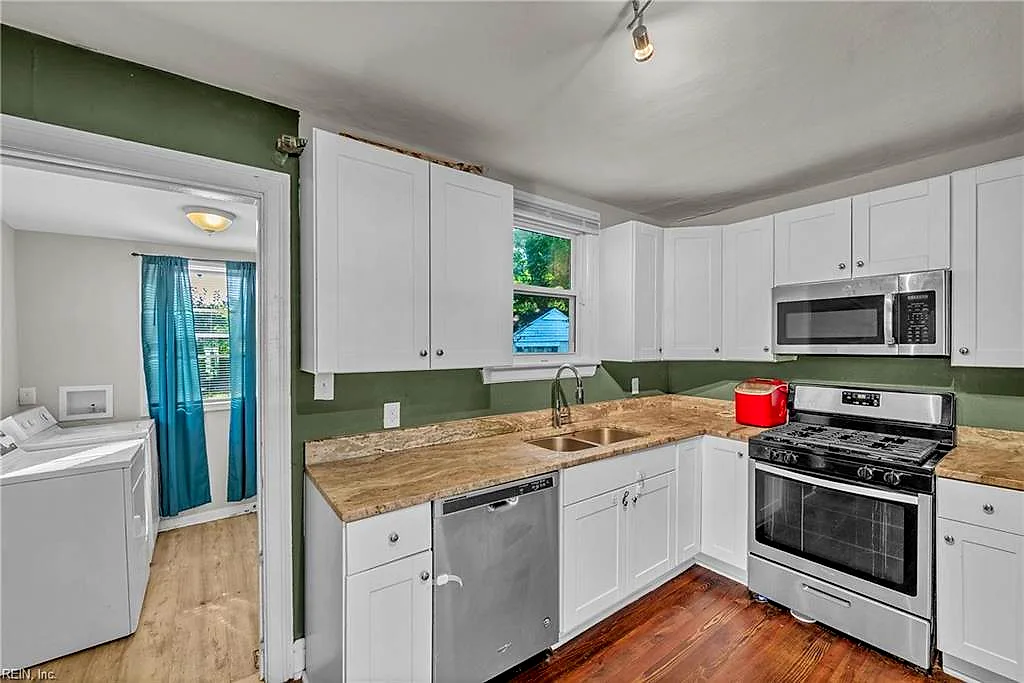 506 Homestead Ave, Hampton — photo
