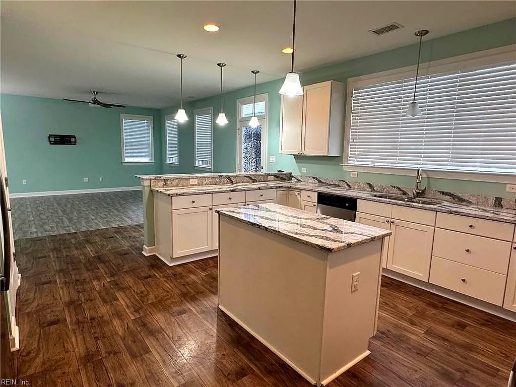 4213 Archstone Dr, Virginia Beach — photo