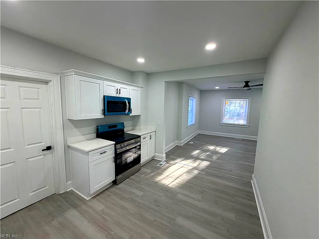 2106 Richmond Ave, Portsmouth — photo
