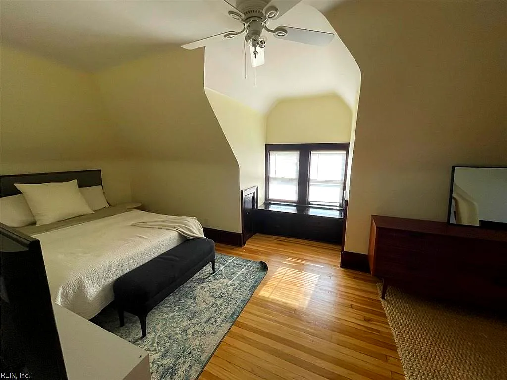 359 Broad St #3, Portsmouth — photo