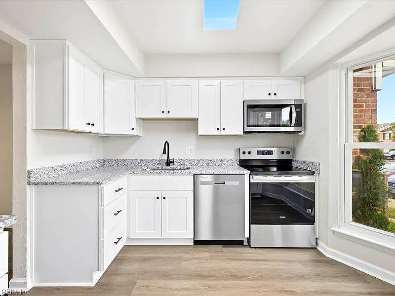 3860 Governors Way, Virginia Beach — photo