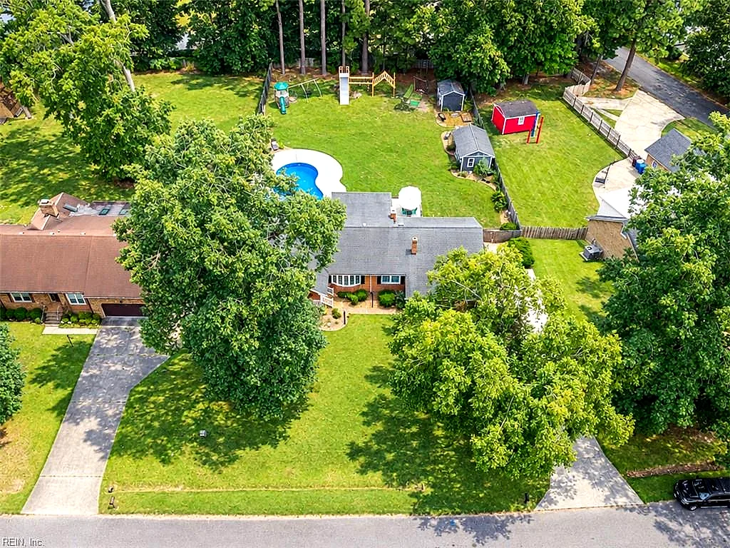 203 Scarlett Dr, Chesapeake — photo