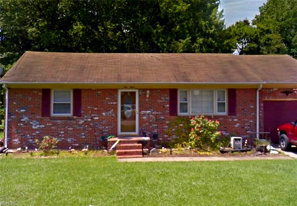 112 Clover Dr, Chesapeake — photo