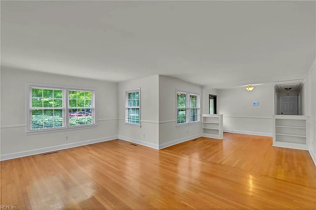 18 Langhorne Rd, Newport News — photo
