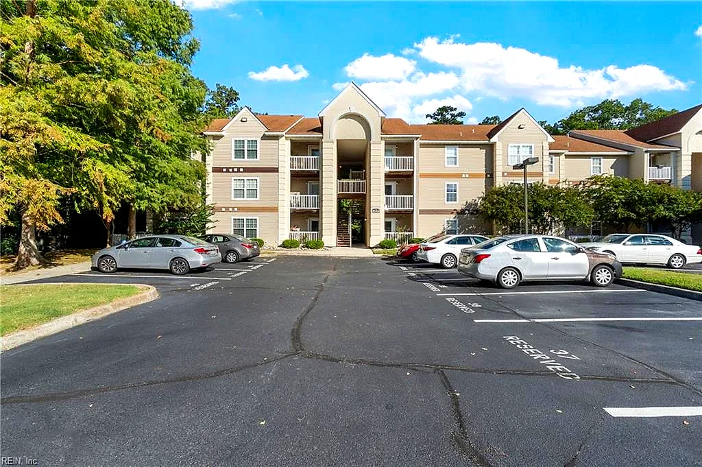 412 Egret Lndg #302, Virginia Beach — photo