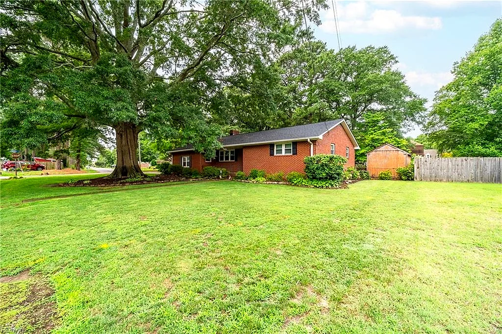 2600 Janson Dr, Chesapeake — photo