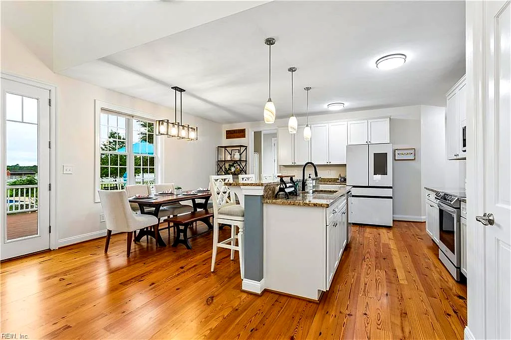 1713 Sanderson Rd, Chesapeake — photo
