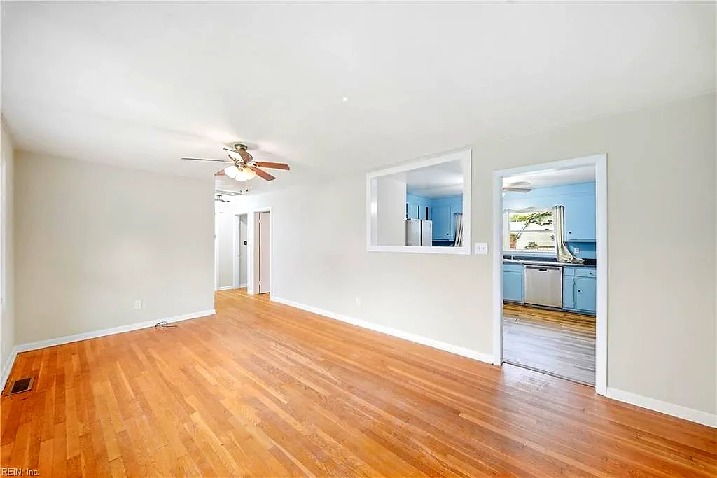 10 Eastlawn Dr, Hampton — photo