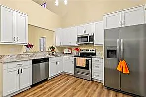 1146 North Green Dr, Newport News — photo