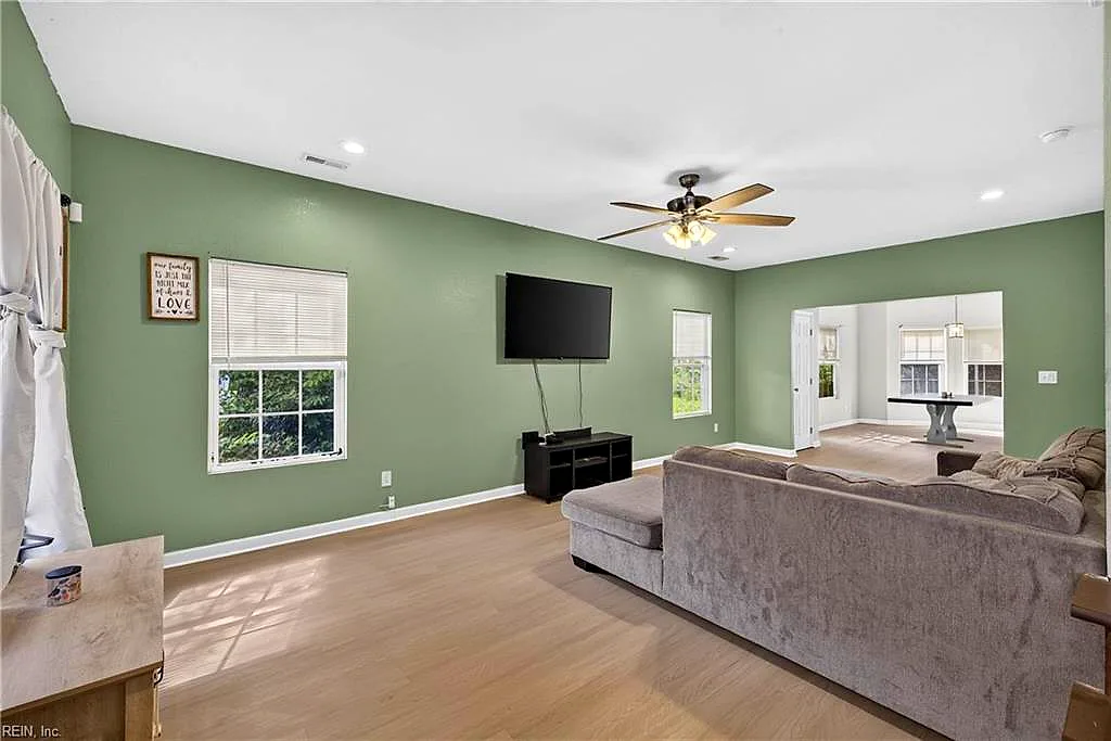 833 Lindenwood Ave, Norfolk — photo