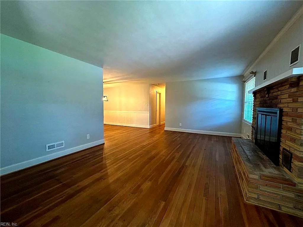 3301 Brookside Ln, Portsmouth — photo