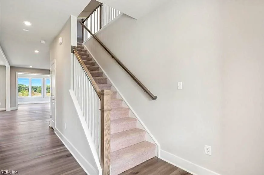 156 Getty Rd, Suffolk — photo