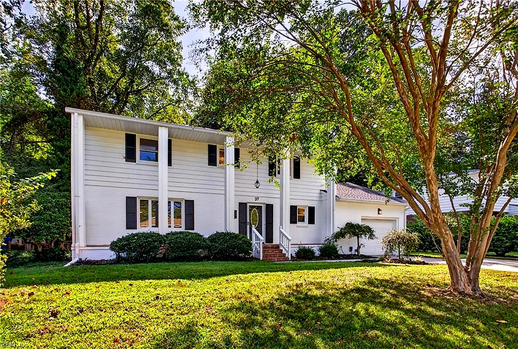 37 Indian Springs Dr, Newport News — photo