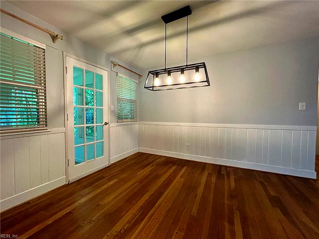 103 Windham Rd, Norfolk — photo