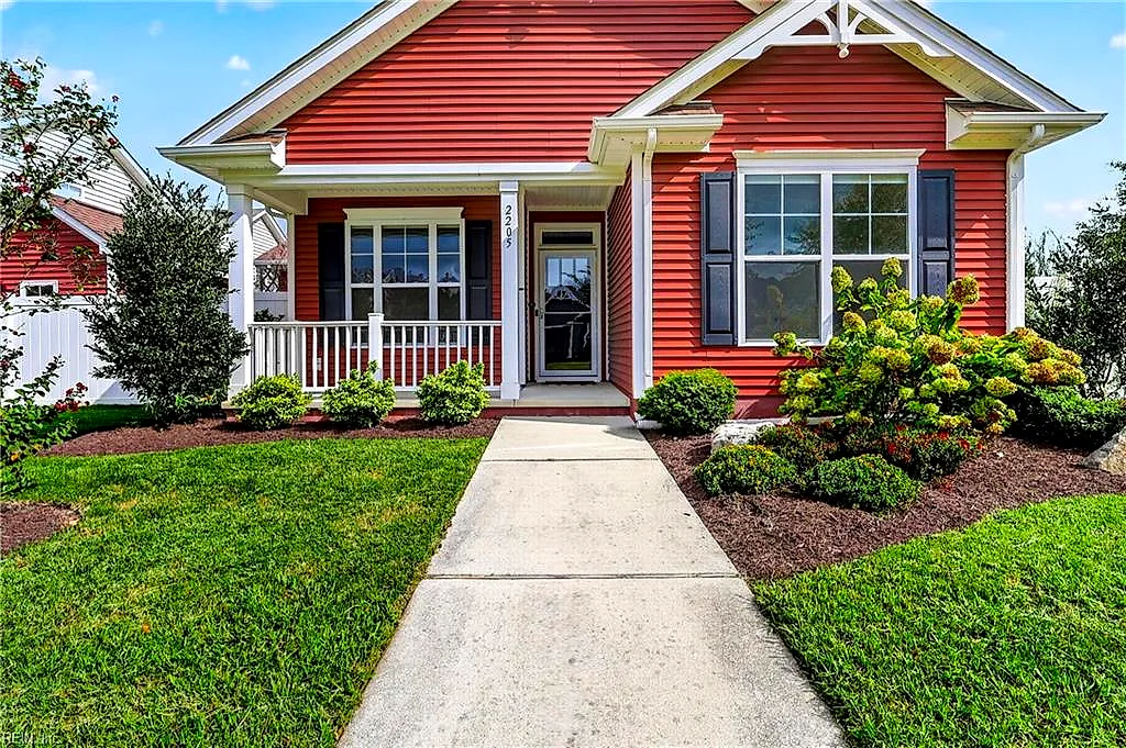 2205 Olmstead Ln, Virginia Beach — photo
